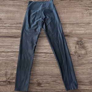 Aerie black ribbed leggings size small